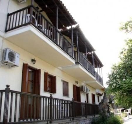 Triantafyllou Maria Rooms Skópelos エクステリア 写真